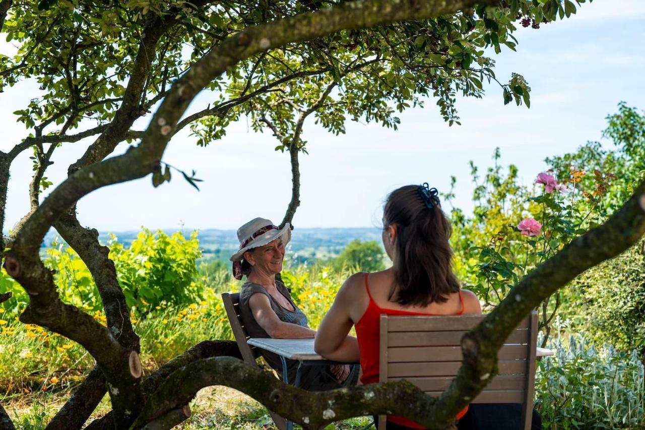 Chambres Et Table D'Hotes - Les Jardins De La Longagne Saussenac Eksteriør billede